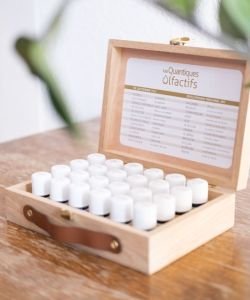 Wooden Box 24 Olfactory Quantiques, part